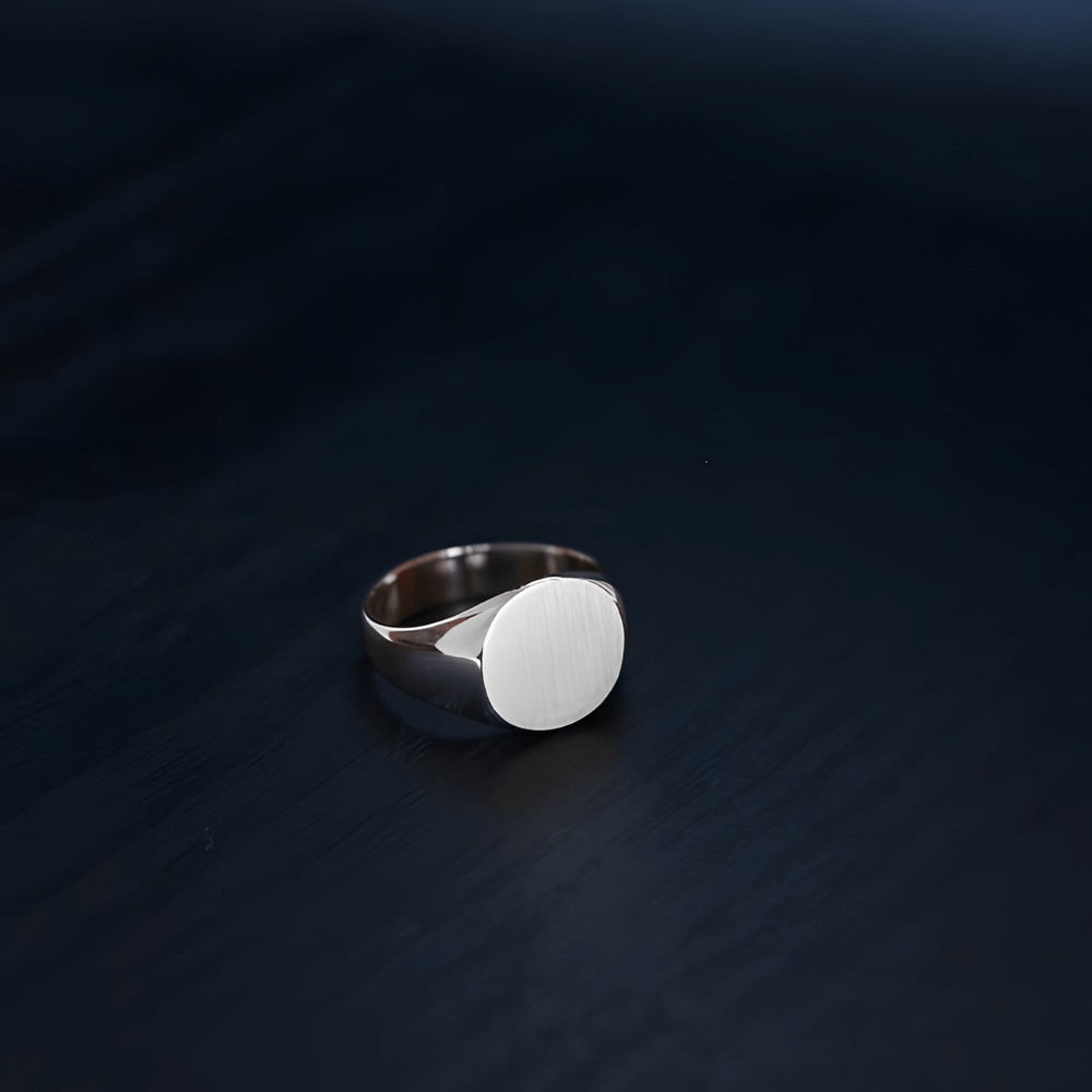 Round Signet Ring - Silver