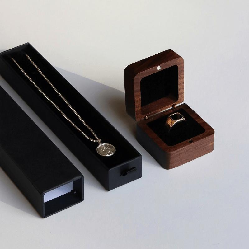 Silver Rings, Chains and Pendants
